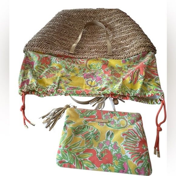 💛🧡Lilly Pulitzer LARGE Straw Beach Tote with Stylish Lining and Golden handles - Picture 5 of 10